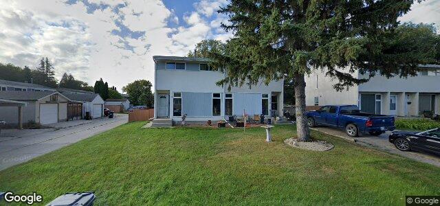 Larawan ng 218 Berkshire Bay sa Winnipeg, Manitoba