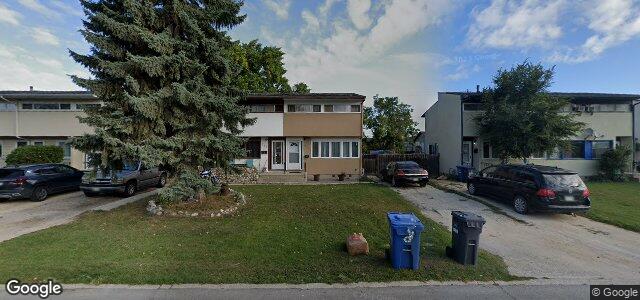 Larawan ng 221 Berkshire Bay sa Winnipeg, Manitoba