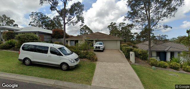 Larawan ng 23 Oakmont Avenue sa Winnipeg, Manitoba