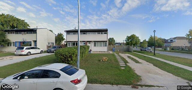 Larawan ng 233 Berkshire Bay sa Winnipeg, Manitoba