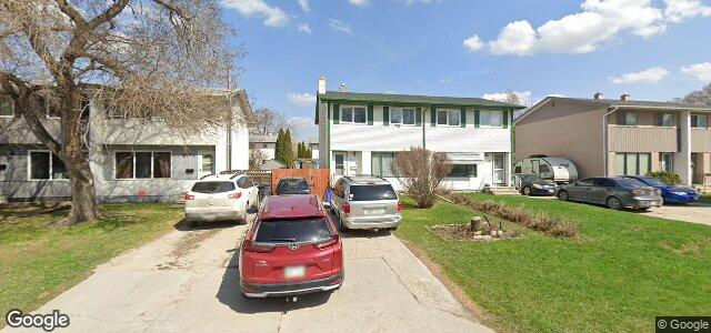 Larawan ng 28 Wiltshire Bay sa Winnipeg, Manitoba