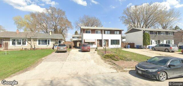 Larawan ng 35 Hampshire Bay sa Winnipeg, Manitoba