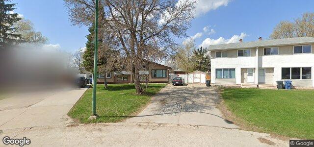 Larawan ng 45 Wiltshire Bay sa Winnipeg, Manitoba