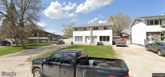 Larawan ng 49 Wiltshire Bay sa Winnipeg, Manitoba