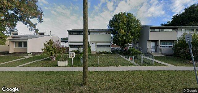 Larawan ng 693 Elizabeth Road sa Winnipeg, Manitoba