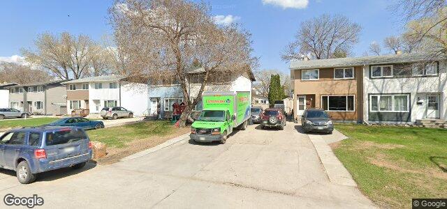 Larawan ng 7 Hampshire Bay sa Winnipeg, Manitoba