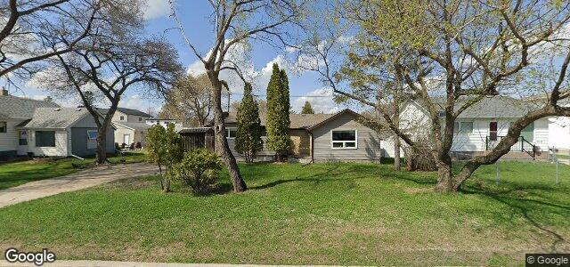 Larawan ng 921 Elizabeth Road sa Winnipeg, Manitoba