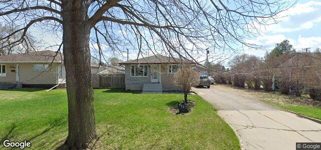 Larawan ng 936 Dugas Street sa Winnipeg, Manitoba