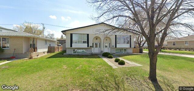 Larawan ng 946 Dugas Street sa Winnipeg, Manitoba