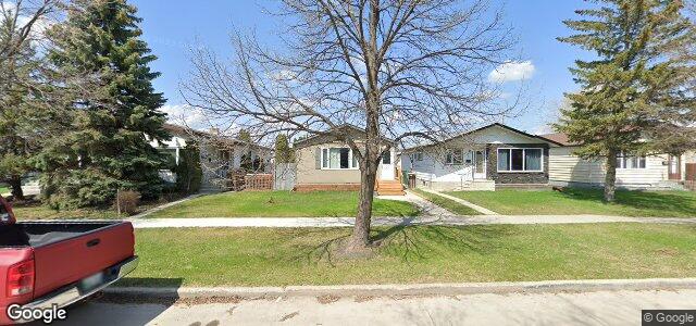 Larawan ng 951 Dugas Street sa Winnipeg, Manitoba