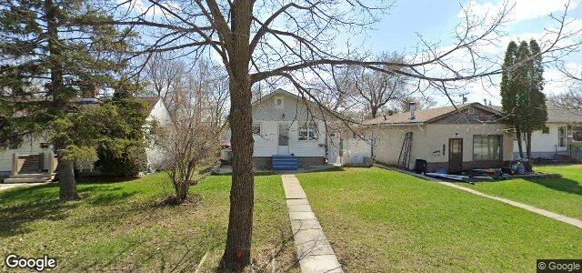 Larawan ng 986 Dugas Street sa Winnipeg, Manitoba
