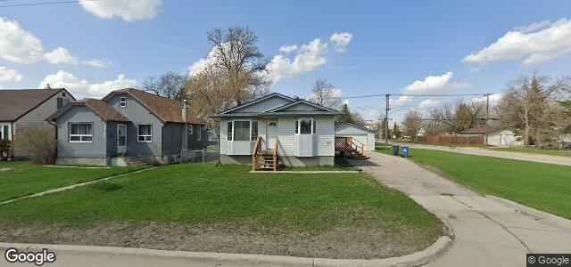 Larawan ng 989 Elizabeth Road sa Winnipeg, Manitoba