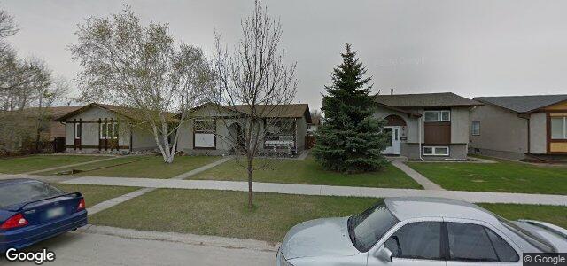 Larawan ng 10 Heft Crescent sa Winnipeg, Manitoba