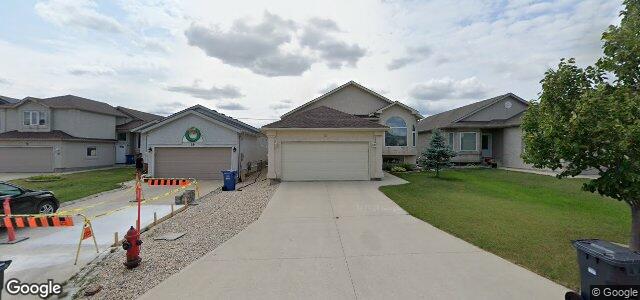 Larawan ng 10 Robins Nest Bay sa Winnipeg, Manitoba