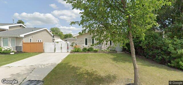 Larawan ng 105 Leahcrest Crescent sa Winnipeg, Manitoba