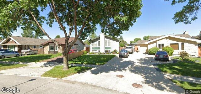 Larawan ng 105 Skrypnyk Crescent sa Winnipeg, Manitoba