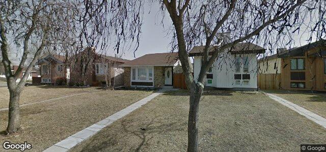 Larawan ng 107 Sorokin Street sa Winnipeg, Manitoba