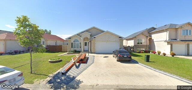 Larawan ng 108 Foxwarren Drive sa Winnipeg, Manitoba