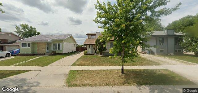 Larawan ng 108 Leahcrest Crescent sa Winnipeg, Manitoba
