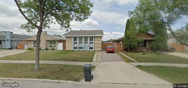 Larawan ng 11 Arthur Wright Crescent sa Winnipeg, Manitoba