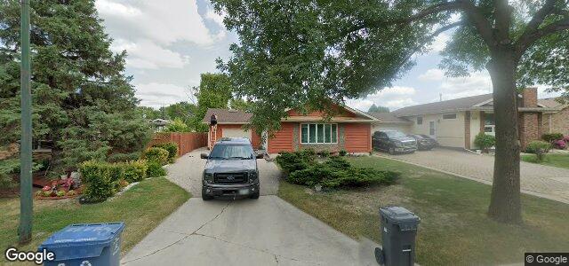 Larawan ng 110 Arthur Wright Crescent sa Winnipeg, Manitoba