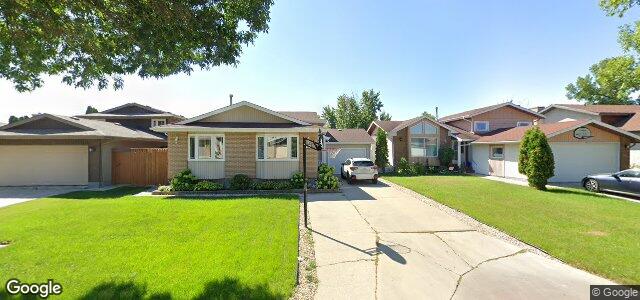Larawan ng 114 Olford Crescent sa Winnipeg, Manitoba