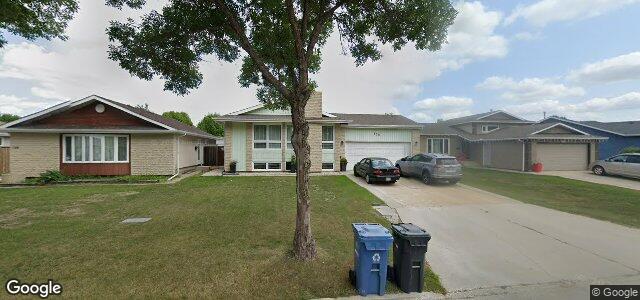Larawan ng 130 Arthur Wright Crescent sa Winnipeg, Manitoba