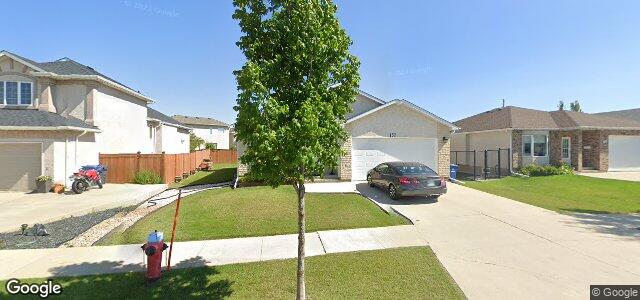 Larawan ng 137 Foxwarren Drive sa Winnipeg, Manitoba