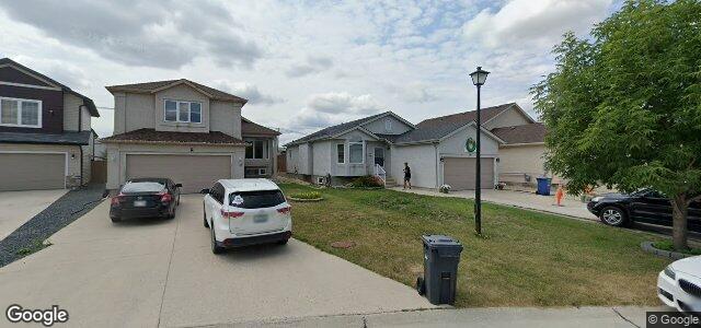 Larawan ng 14 Robins Nest Bay sa Winnipeg, Manitoba