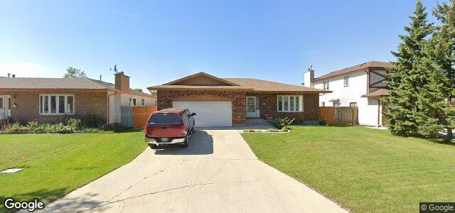 Larawan ng 15 Wentwood Crescent sa Winnipeg, Manitoba