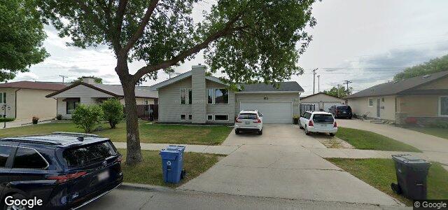 Larawan ng 153 Arthur Wright Crescent sa Winnipeg, Manitoba