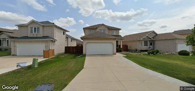 Larawan ng 16 Gardenton Avenue sa Winnipeg, Manitoba