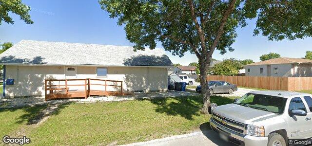 Larawan ng 163 Ritchie Street sa Winnipeg, Manitoba