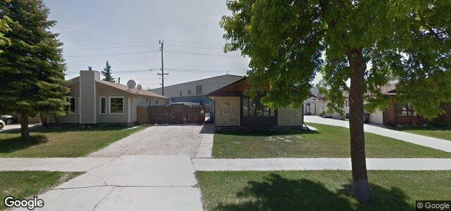 Larawan ng 173 Arthur Wright Crescent sa Winnipeg, Manitoba