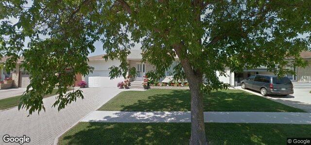 Larawan ng 18 Streilein Crescent sa Winnipeg, Manitoba