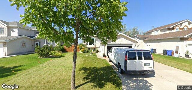 Larawan ng 180 Foxwarren Drive sa Winnipeg, Manitoba