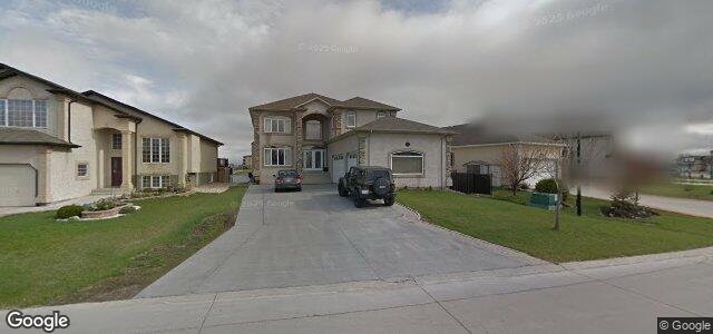 Larawan ng 19 Santa Fe Drive sa Winnipeg, Manitoba