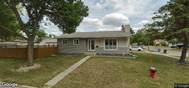 Larawan ng 2 Argate Drive sa Winnipeg, Manitoba