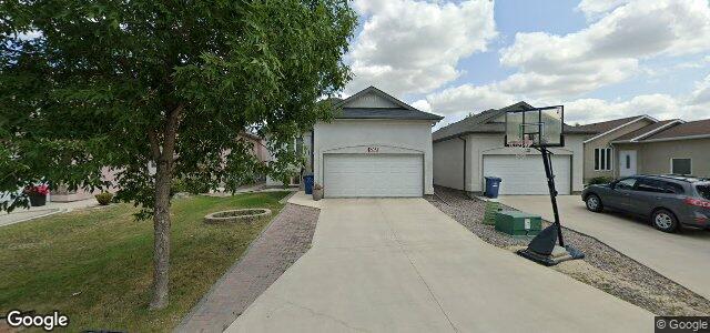 Larawan ng 205 Khalsa Street sa Winnipeg, Manitoba