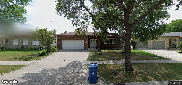 Photo of 22 Baker Bay in Winnipeg, Manitoba