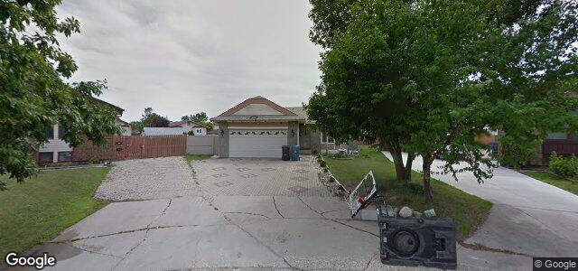 Larawan ng 22 Derbyshire Place sa Winnipeg, Manitoba