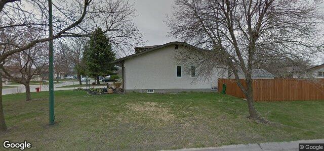 Larawan ng 23 Bachman Bay sa Winnipeg, Manitoba