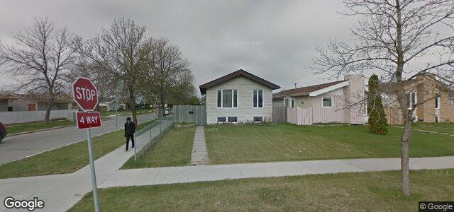 Larawan ng 236 Mandalay Drive sa Winnipeg, Manitoba