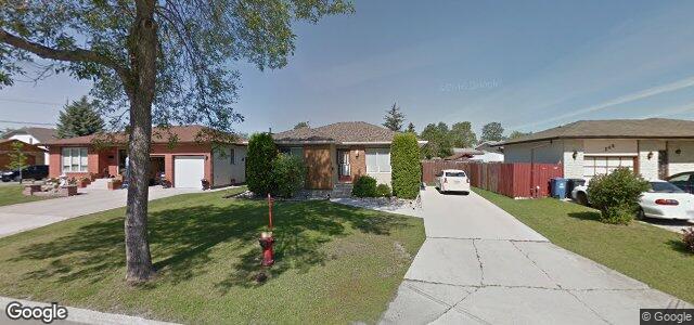 Larawan ng 242 Arthur Wright Crescent sa Winnipeg, Manitoba