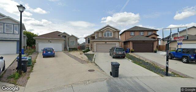 Larawan ng 245 Khalsa Street sa Winnipeg, Manitoba