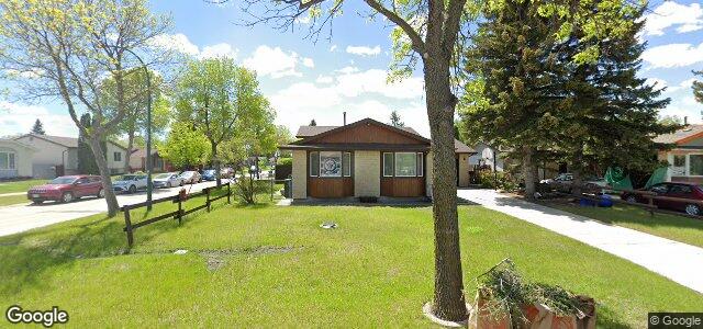Larawan ng 26 Anglia Avenue sa Winnipeg, Manitoba
