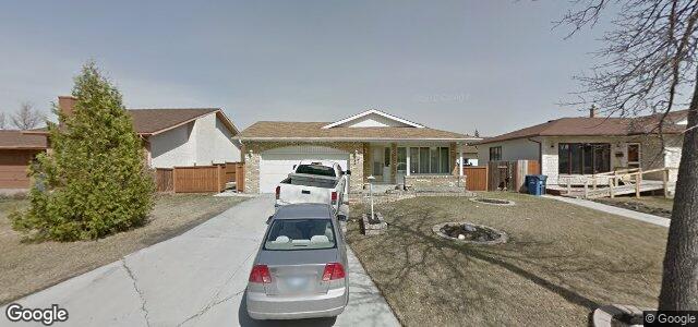 Larawan ng 27 Sasaki Crescent sa Winnipeg, Manitoba