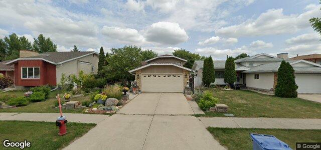 Larawan ng 27 Scarfe Street sa Winnipeg, Manitoba