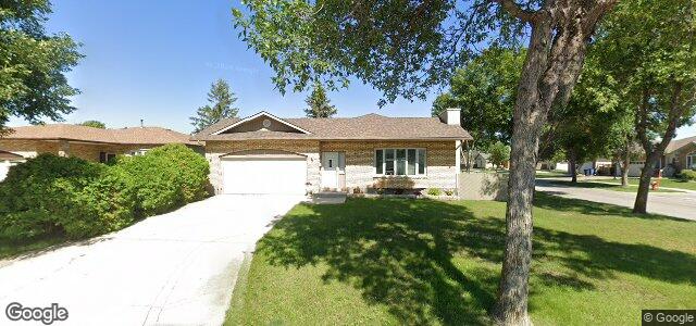 Larawan ng 3 Chochinov Avenue sa Winnipeg, Manitoba