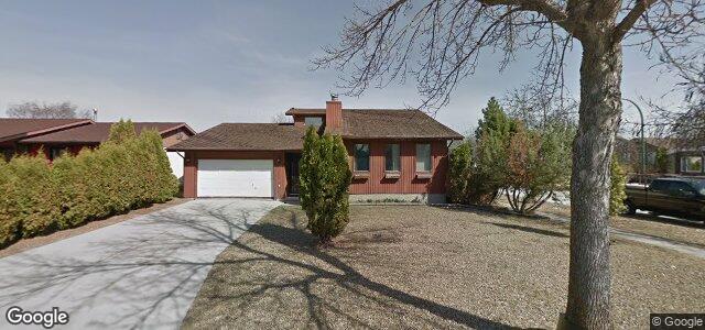 Larawan ng 3 Sasaki Crescent sa Winnipeg, Manitoba